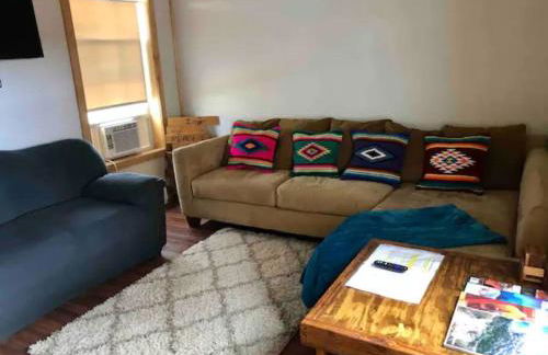 Cottonwood Creek Cabins - Alpine, TX - Foto 10