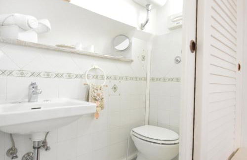 Donna Rosa Capri - Charming House by the Sea - Foto 32