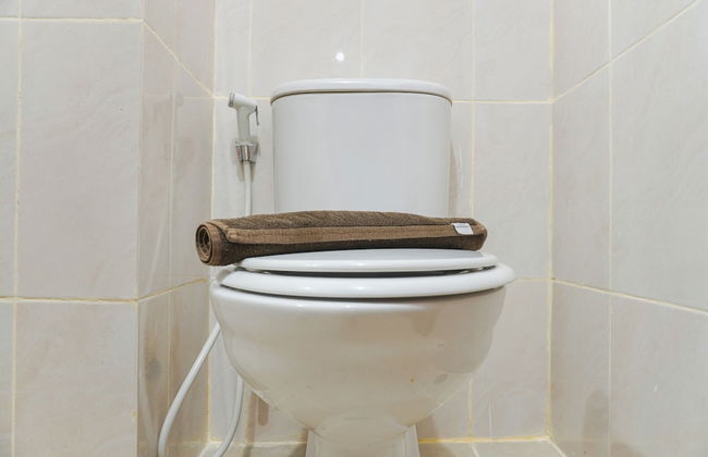 Best Deal And Homey Studio Apartment Amazana Serpong - Photo 11