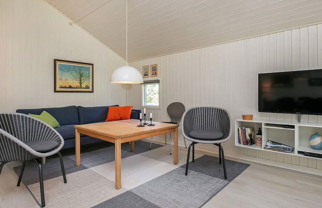 8 Person Holiday Home in Martofte - Foto 9