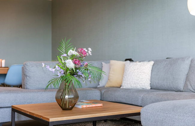 Bright Apartment With City View and Terrace - Foto 7