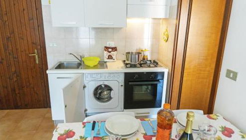 CONDOMINIO TREVI - Foto 3, stove