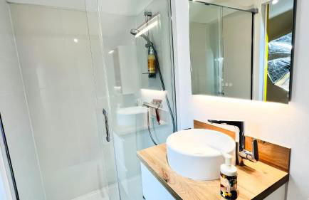 Futurostudio - Appart Hôtel LEGO - 5min du Parc Futuroscope - Parking - Poitiers - Foto 12