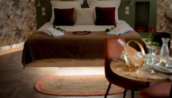 Le Mas aux Amoureux , Suite Romantique et Spa - Foto 3