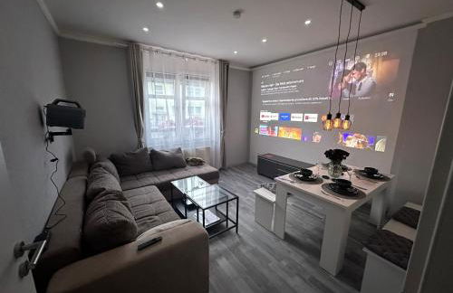 Stylish Home Theater Apartment 1 - Foto 13