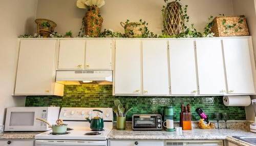 The Jungle Nook - Themed Getaway,Backyard,Grill - Foto 5