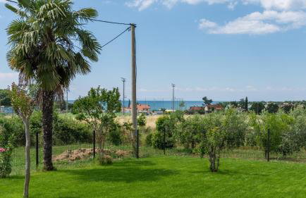 Villa Saini with Sea View - Photo 39