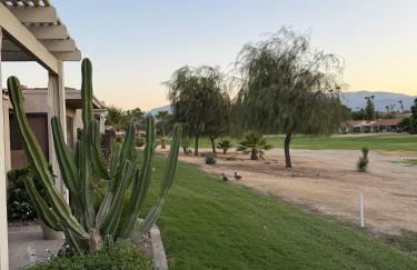 Spacious 1 BR villa on golf course with epic views! - Foto 53