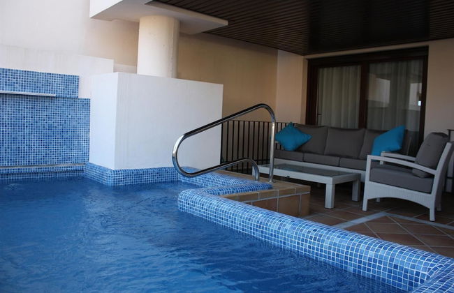 Beach Apartment with Private Pool - Foto 17