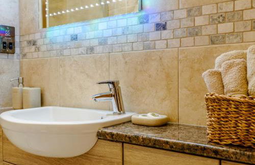 The Stables - Photo 26