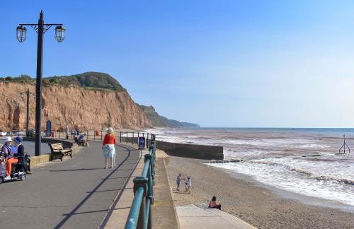 Old Town Cottage - Photo 25