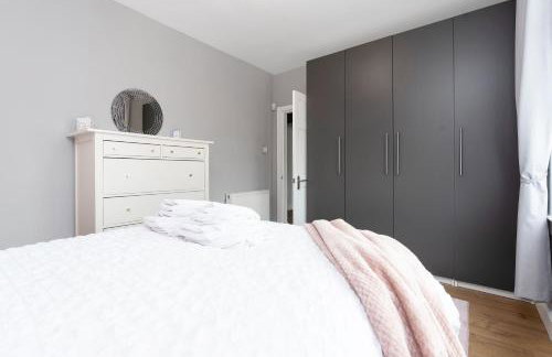 Crewe Apartment - Stylish 2 bedroom apt, Garden, Free parking, Edin City - Foto 10