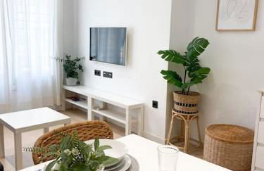 Cosy Beach Apartment - Photo 11