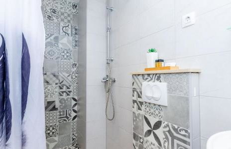 Villa Majkovica - 4 Bedroom Villa with Private Pool & En-Suite Bathrooms & Parking - Photo 57