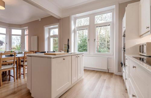 Classy private spacious flat - Foto 71