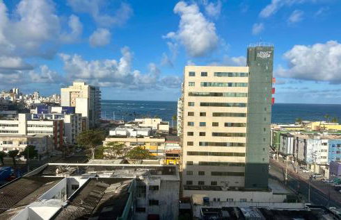 Studio Moderno e NOVO com Bela Vista - Perto do Rio Vermelho e Pituba - Foto 12