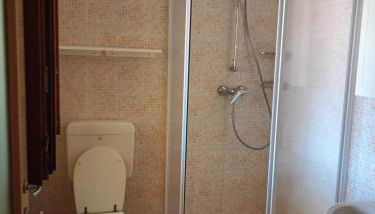 Nina - Foto 4, Shower