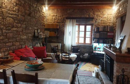 Stone Mountainhouse near Kalavryta, North Peloponnese, Greece - Foto 72
