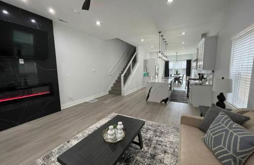 Modern 4 Bedroom 5 Bath Townhome Downtown Indpls 2232 - Foto 5