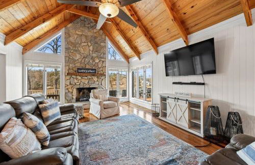 Lake House, Fire Table, Hot Tub, Screened in Porch - Foto 9