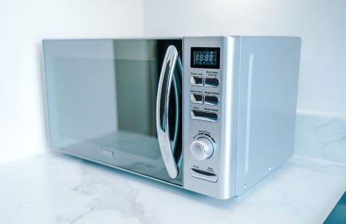 Stylish 1-Bedroom Getaway in Sale - Photo 25