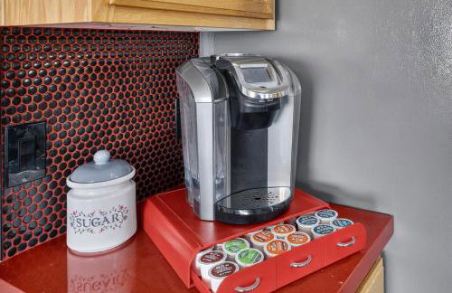 4BR Desert Oasis near Valley and Vegas - Foto 19