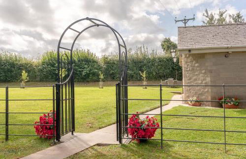 Ribblesdale Cottage in Acres of Countryside - Photo 5