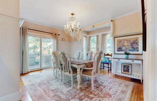 Longview House - Photo 6