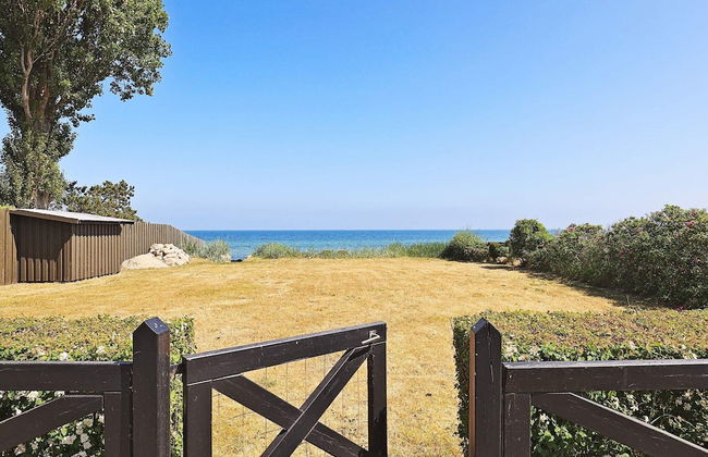 6 Person Holiday Home in Stroby - Foto 32