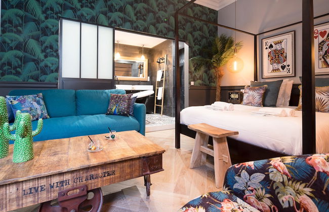 The Royal Elysée Suite - Photo 8