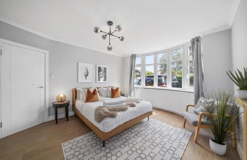 Clarence House-Windsor-Parking-5 bed - Photo 14