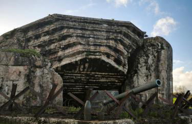 GITE A THEME D-DAY - situé à 15mn d'Omaha Beach - Animaux OK - Terrain clos - Aucuns voisins - WIFI - Foto 7