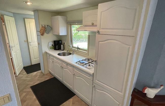 Uden Chalet With Scenic Terrace - Photo 6