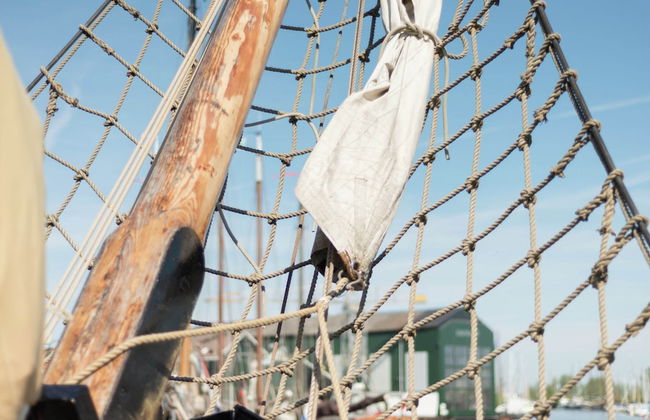 Boat in Leiden Near City Center & Museums - Foto 30