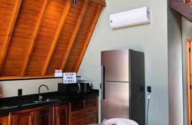 Recanto do Tabuleiro chalé com hidro, lareira, churrasqueira e cozinha perto de floripa - Photo 4