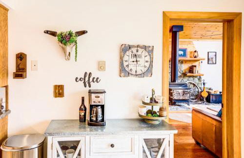 Alpine Highmark by KABINO Hot Tub Fire Pit Fully Fenced Backyard WiFi - Foto 18