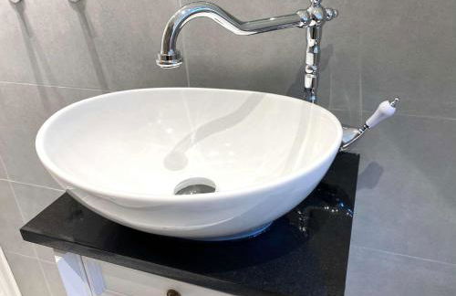 Sky & Sand Homes Wattläufer I Nordsee-Auszeit im Reetdachanwesen mit Parkgarten - Photo 24