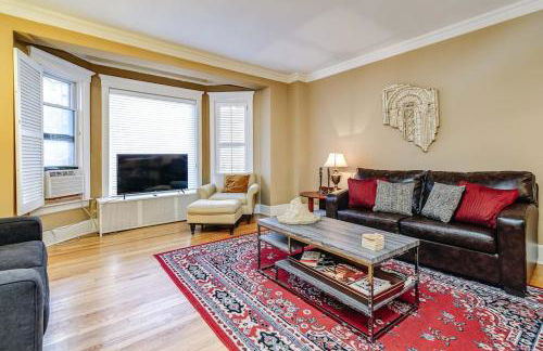 Old-World Classic Building Downtown - Photo 11