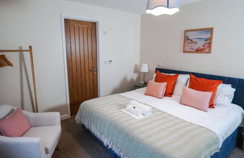 Epiphany House - Photo 41