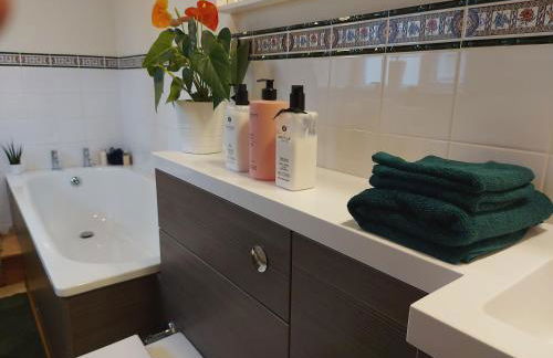 Thames Head Wharf - Historic Cotswold Cottage with Stunning Countryside Views - Foto 46