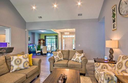 Bright Hopkins Home with Game Room and Fire Pit! - Foto 5