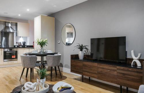 Spacious 1 bed flat with balcony minutes walk to Canary Wharf - Foto 5