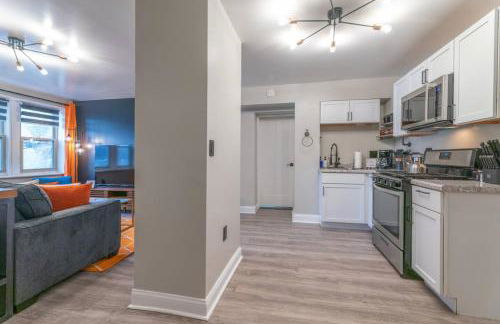 Pool Table, Arcade, Darts, 3 Car Garage, Sleeps 20 - Photo 15