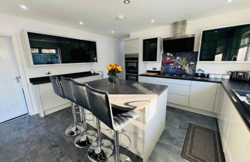 Luxurious House - Foto 29