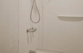 Union Square Studio with Kitchen -Shared Bathroom - Foto 18