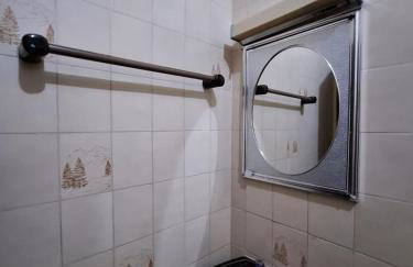 CASA - 3 quartos com ar - garagem para 3 carros - Foto 16