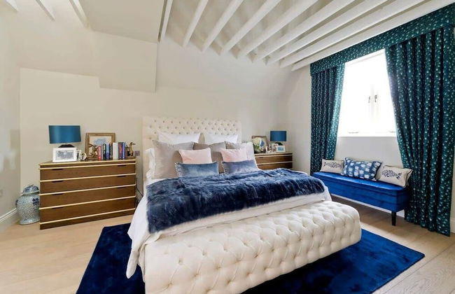 5 Bed House w/ Indoor Pool, Sauna & Private Garden - Fulham - Foto 13