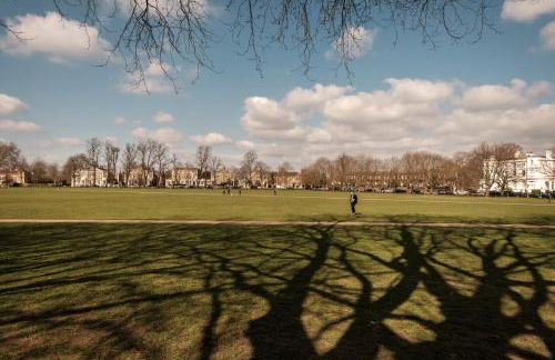 Richmond Riverside - Foto 32