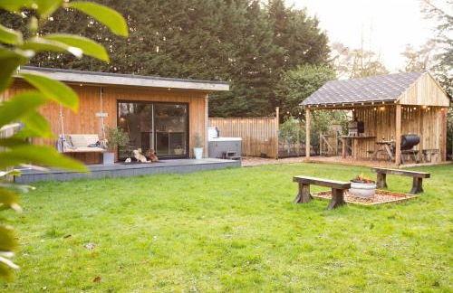 City to Country Retreat Luxury Lodges with Hot Tub, BBQ, Fire Pit - Foto 79