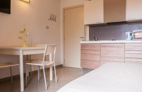 Residence Art - Photo 19